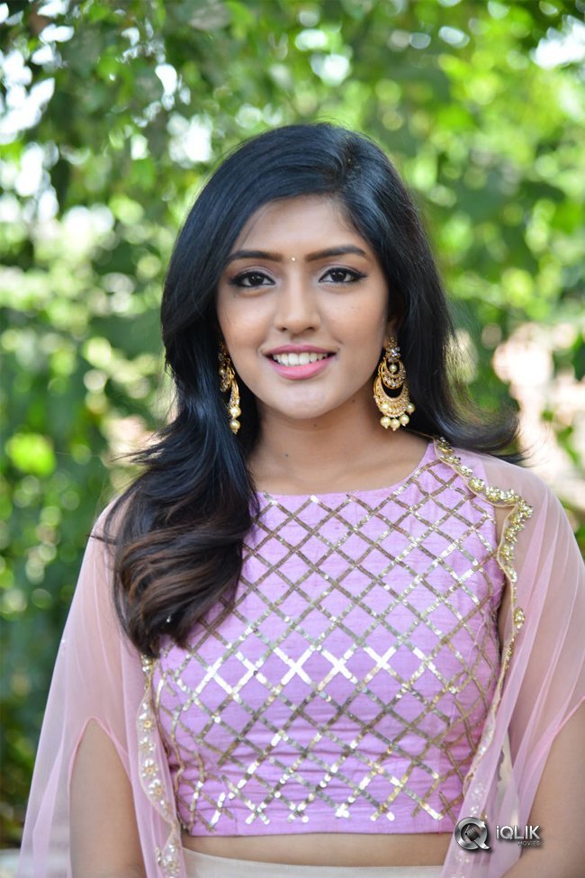Eesha-Rebba-New-Photos